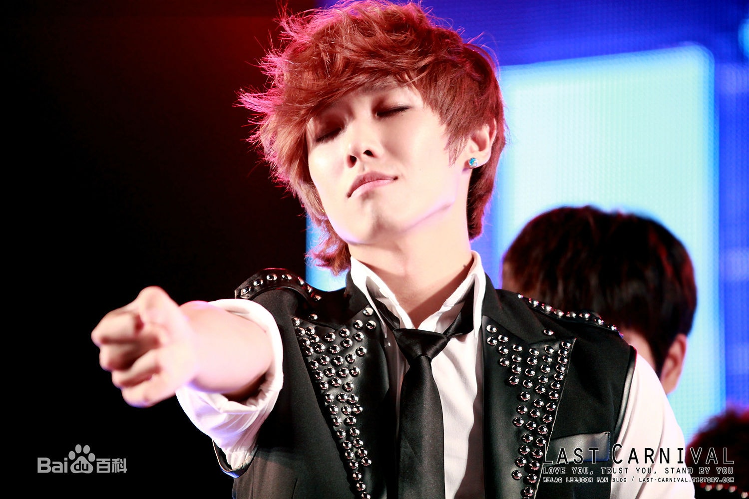 http://www.119127.cn/pics/star/pic/60d03e6681d65c9c3b17cec10f9ec2f6.jpg