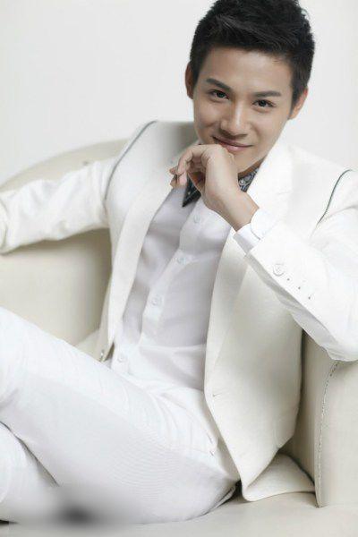 http://www.119127.cn/pics/star/pic/6137e7f415524dcc5a8601ff01d806e8.jpg