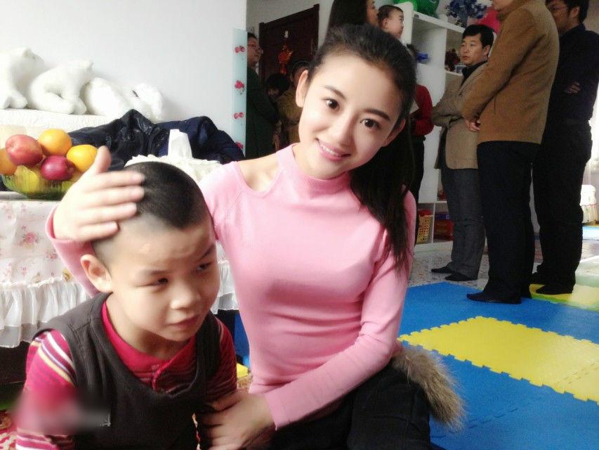 http://www.119127.cn/pics/star/pic/61f85d8e579946d59d1661a219326010.jpg