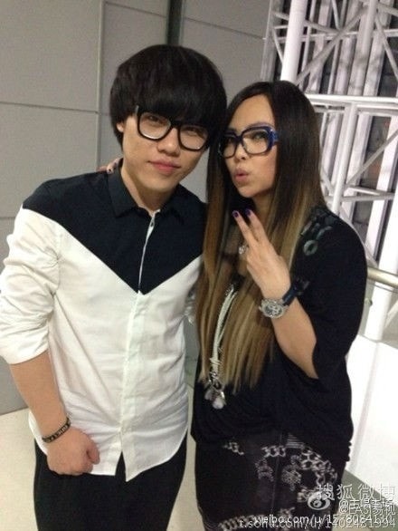 http://www.119127.cn/pics/star/pic/629ffcd345939e0d281282a89b72fae2.jpg