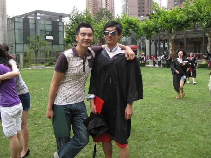 http://www.119127.cn/pics/star/pic/633d/68c3813df1c32287e4f8ea066320.jpg