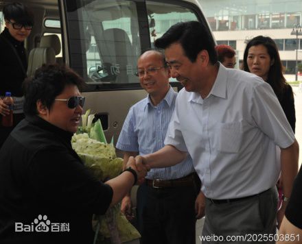http://www.119127.cn/pics/star/pic/63f18f08921e86ff34a36b81577d1002.jpg