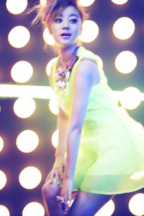 http://www.119127.cn/pics/star/pic/64b8719509acc8f2b19e8e3bd1630867.jpg
