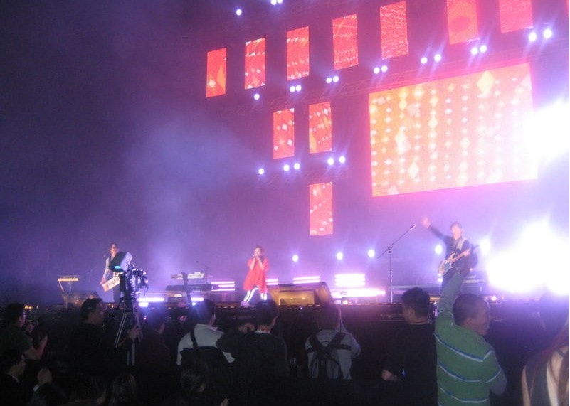 http://www.119127.cn/pics/star/pic/6706/728a54a5e260bde9d8d3c58215d4.jpg