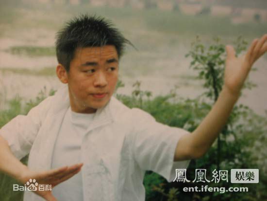 http://www.119127.cn/pics/star/pic/677ee685524294a0e3e06b268dc877ed.jpg
