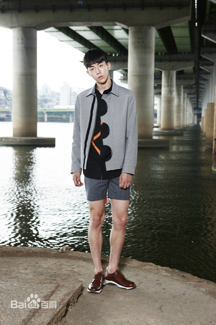 http://www.119127.cn/pics/star/pic/67b968cb0309742c9e45bf07b7957202.jpg