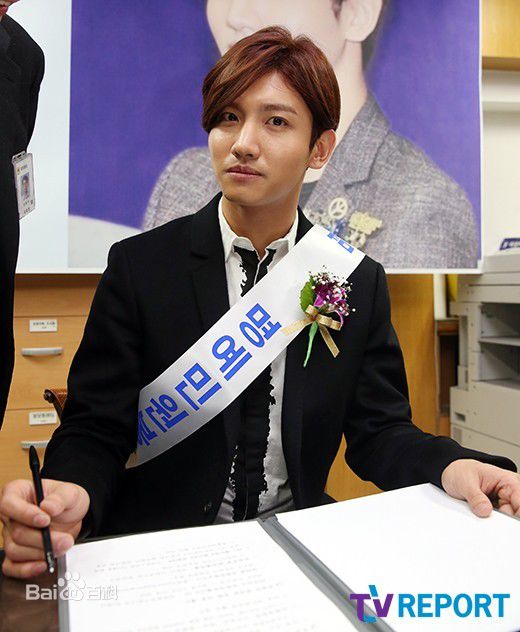 http://www.119127.cn/pics/star/pic/6a3c9458f21877ccd159347fdf90a390.jpg