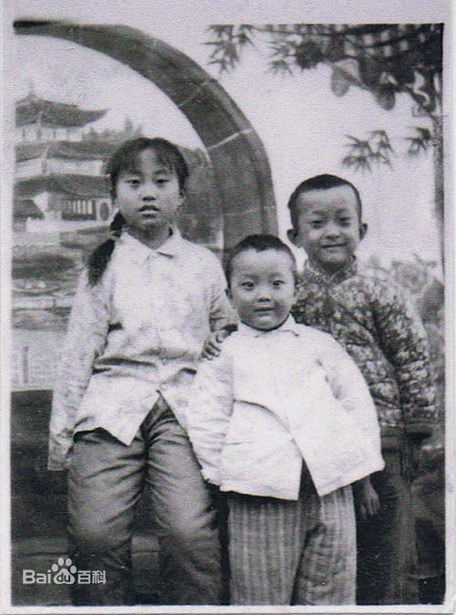 http://www.119127.cn/pics/star/pic/6a6469435c4584efc4e1856f74713b38.jpg