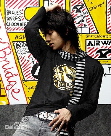 http://www.119127.cn/pics/star/pic/6a9824989e5922ebc019abcf887d0e3c.jpg