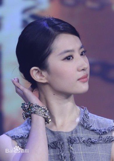 http://www.119127.cn/pics/star/pic/6b0859f34b70cf8c2a4145163efe3b5b.jpg
