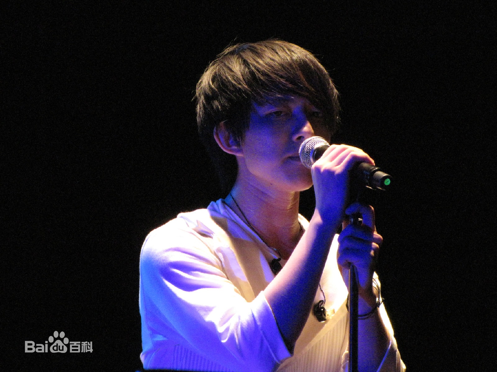 http://www.119127.cn/pics/star/pic/6bdf60e89b684a5d369e2eaa623e02ee.jpg