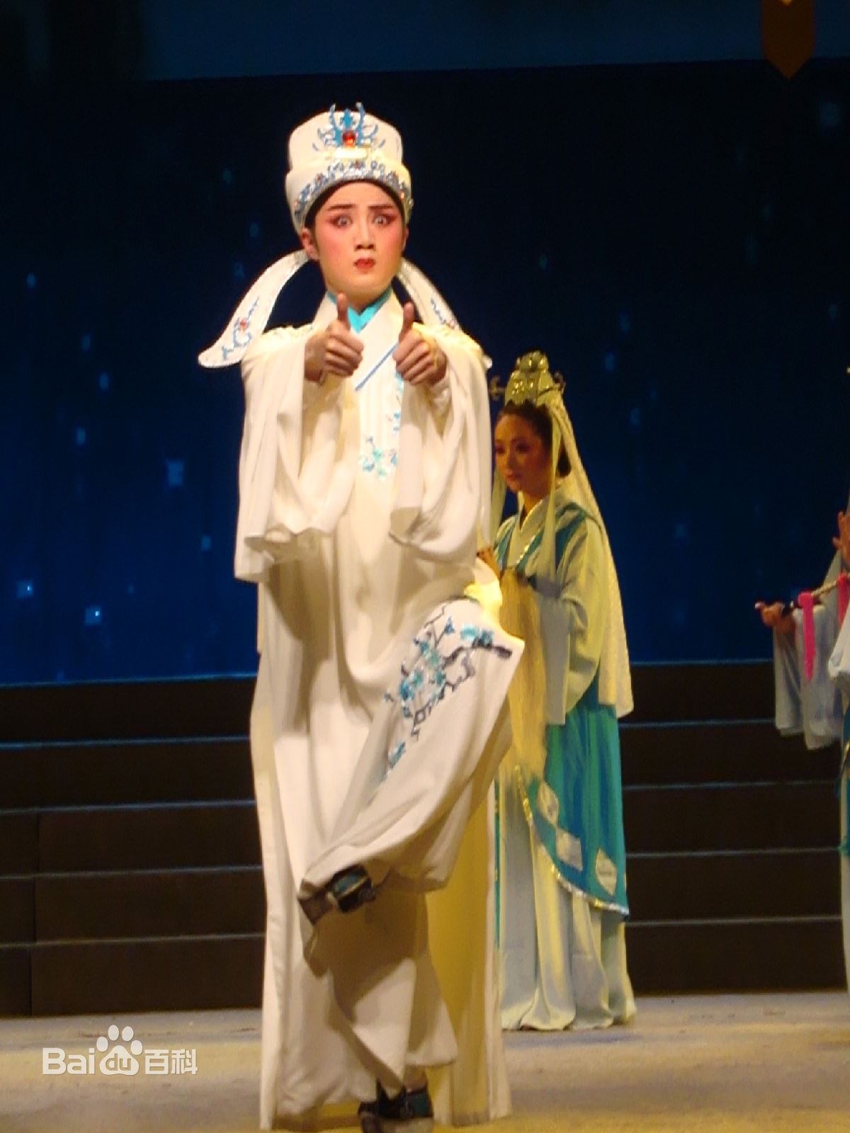 http://www.119127.cn/pics/star/pic/6c4e640c5debb358a42c0215204ca914.jpg