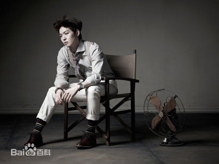 http://www.119127.cn/pics/star/pic/6c6bc0d54bade16ad3c7b7aa9b0a4089.jpg