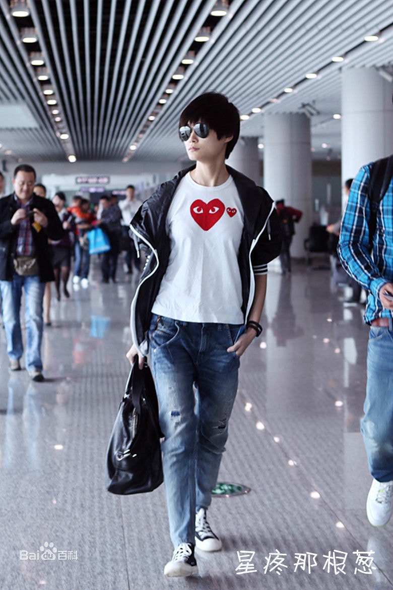 http://www.119127.cn/pics/star/pic/6ded2c6e0cc2931ab6c189d0b3ec88bc.jpg