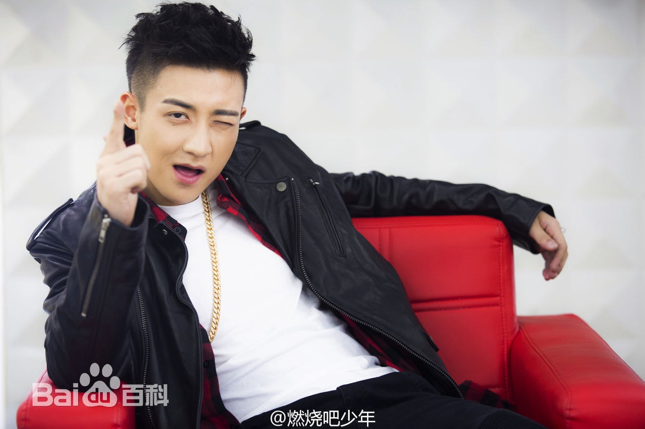 http://www.119127.cn/pics/star/pic/6e020505cfa201c0aa0c83f7a3223fbf.jpg