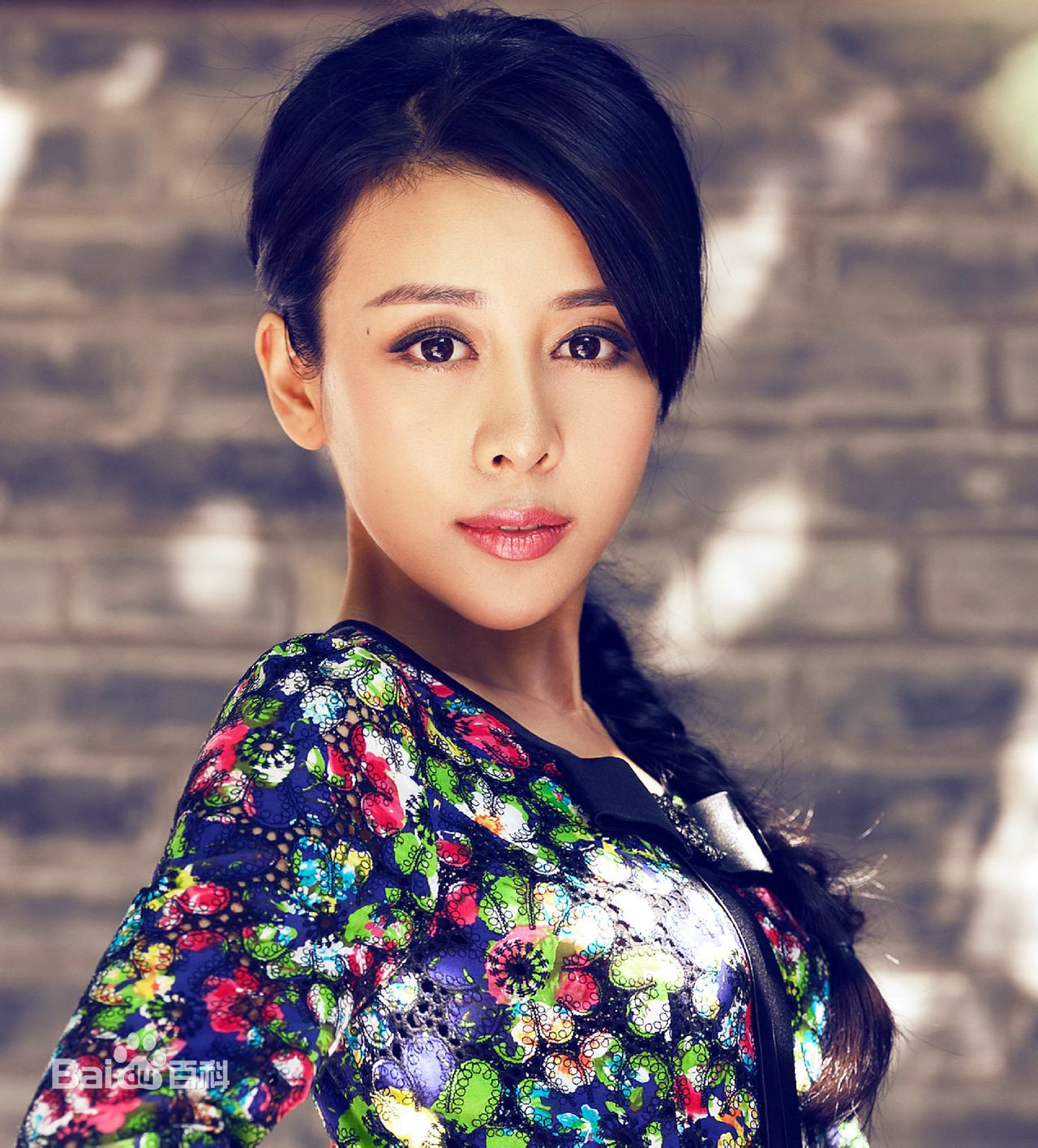 http://www.119127.cn/pics/star/pic/6e4dca297cb8e66baad273eab55815e8.jpg