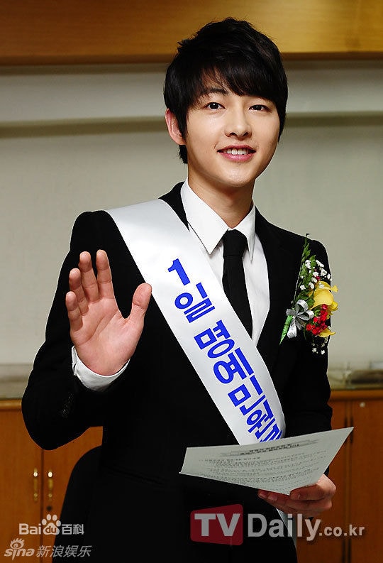 http://www.119127.cn/pics/star/pic/6f3bd5296ba680b09eb5749fb0c2e61a.jpg