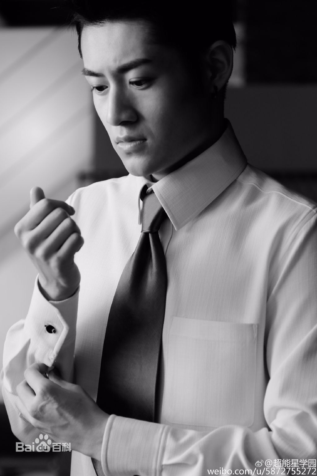 http://www.119127.cn/pics/star/pic/706c118a5f92eee41feb46a74359335c.jpg