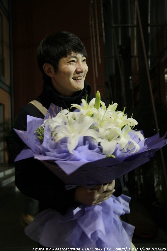 http://www.119127.cn/pics/star/pic/7071/421b385d8accb1fe2602837dd364.jpg