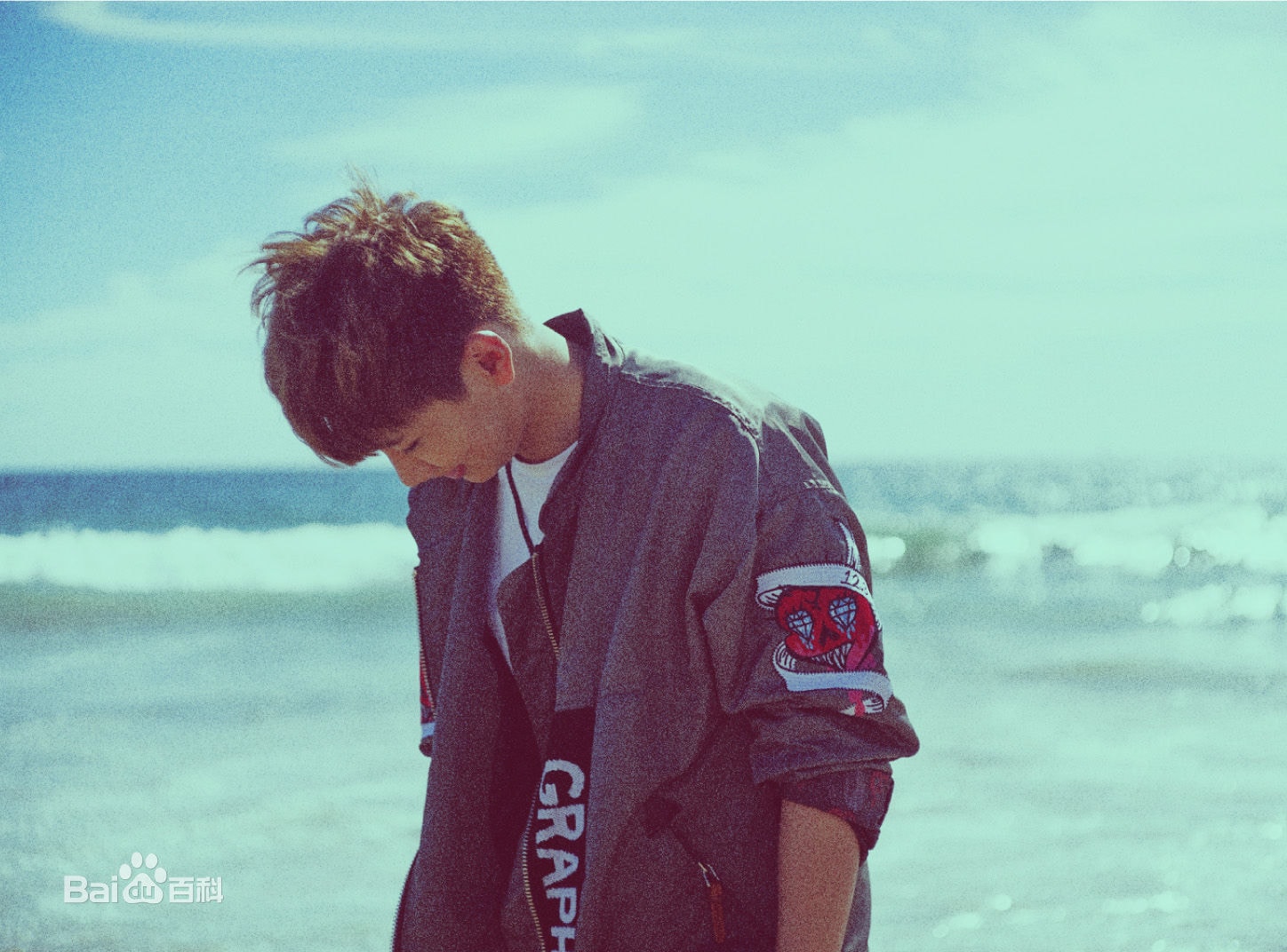 http://www.119127.cn/pics/star/pic/70c75c23eec0aa33f63d36c553b8eb4f.jpg