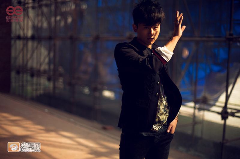http://www.119127.cn/pics/star/pic/71313785a61492d7ccdb536dc31c5894.jpg