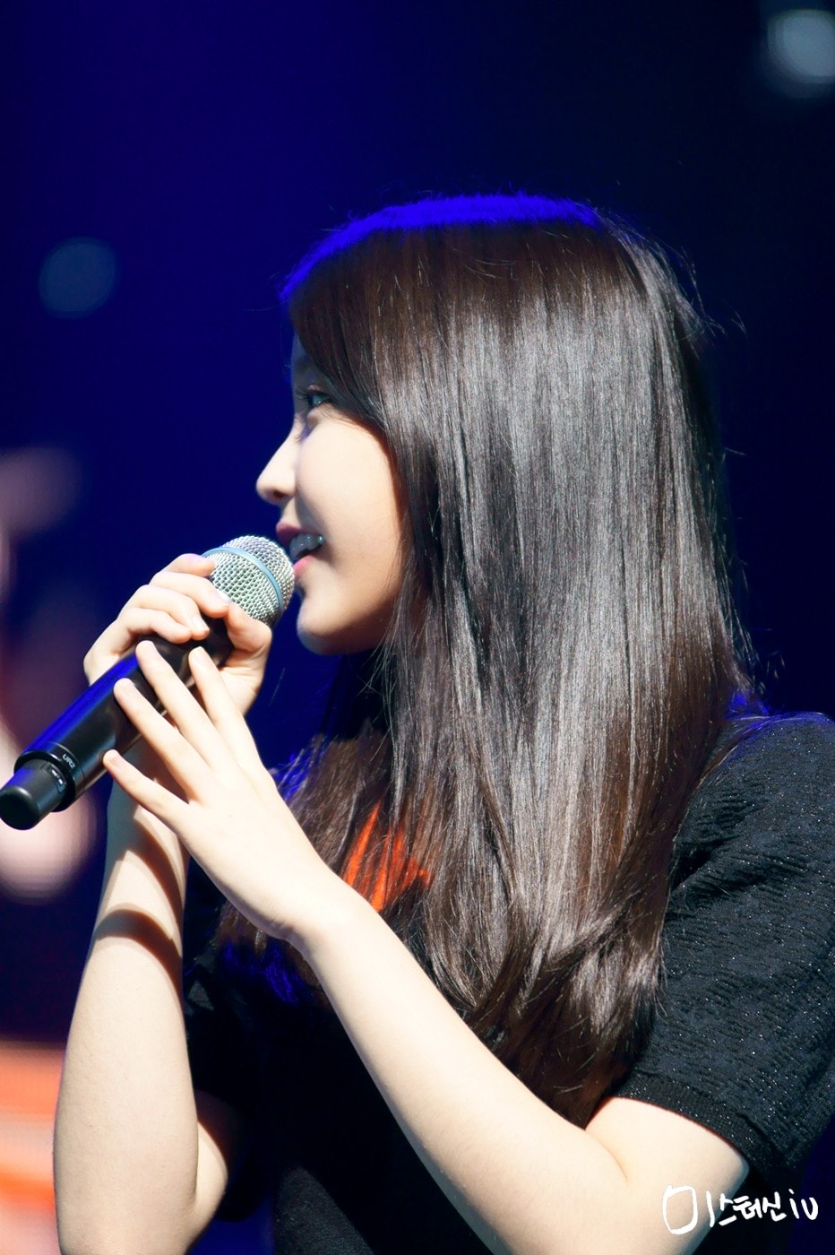 http://www.119127.cn/pics/star/pic/7139cd023c54c76ceccb30aa772041da.jpg