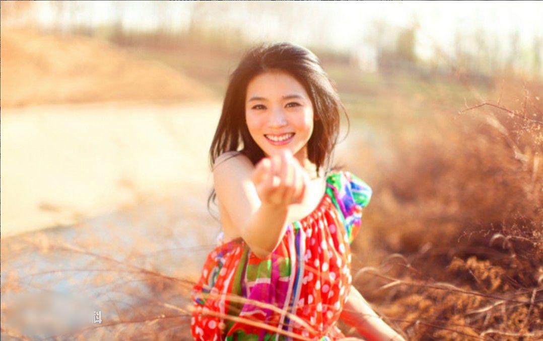 http://www.119127.cn/pics/star/pic/727ca708f16f41f36798de17aa35fce2.jpg
