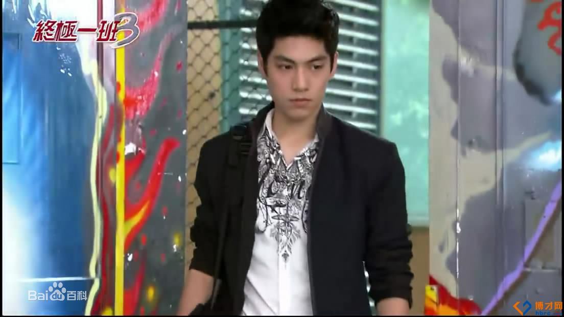 http://www.119127.cn/pics/star/pic/761fda38eb2d8842bfa1cd124994c521.jpg