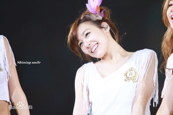 http://www.119127.cn/pics/star/pic/77bfdfb389786d82bf68fff4afc797c7.jpg