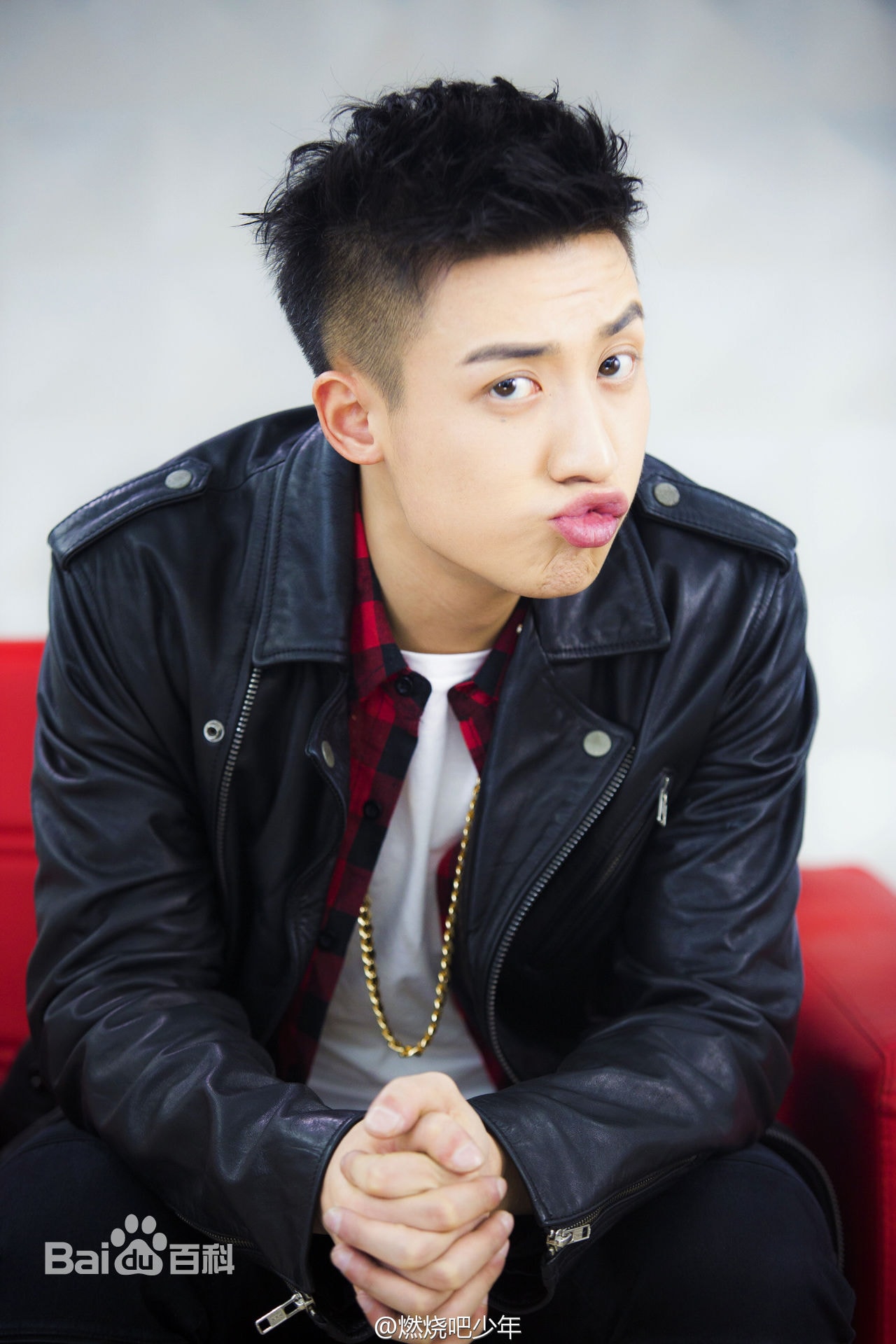 http://www.119127.cn/pics/star/pic/77c254dd6d3f8103dd3814124a76323f.jpg