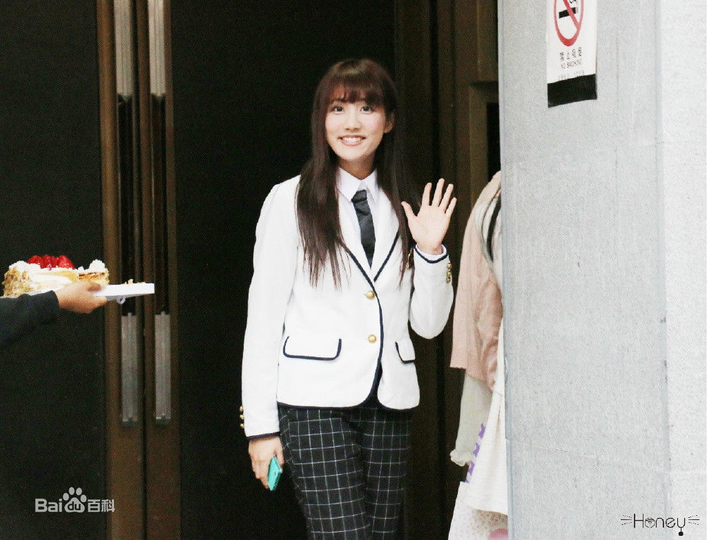 http://www.119127.cn/pics/star/pic/7abbcabbe2f1bc4482e3a21a5f8c2181.jpg