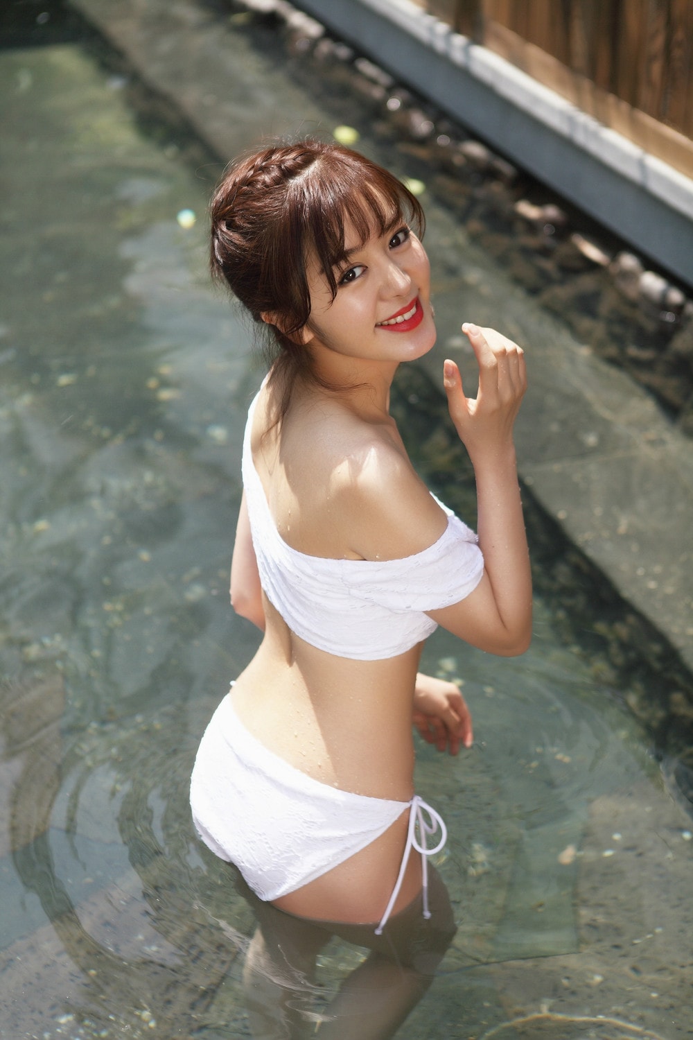 http://www.119127.cn/pics/star/pic/7b8d8efa58e0c5e1045a3e2229d23d4e.jpg