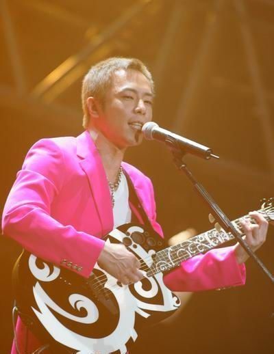 http://www.119127.cn/pics/star/pic/7bf18d44ddb99e86549cf8ca373f4cd7.jpg