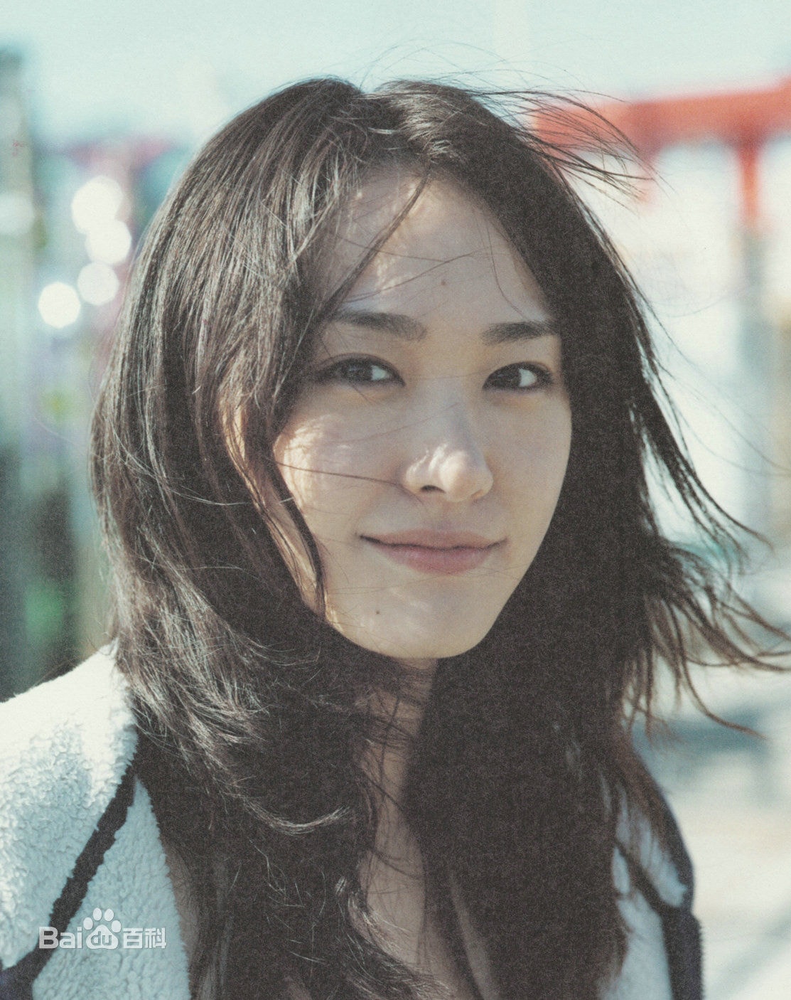 http://www.119127.cn/pics/star/pic/7c8598fcb7de3286b215da4849c3107c.jpg