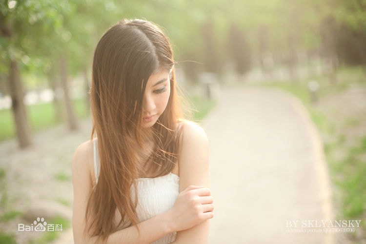 http://www.119127.cn/pics/star/pic/7d5d18cee6200b2d84e8d31091fb35ff.jpg