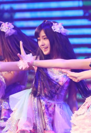 http://www.119127.cn/pics/star/pic/7e7585eaf4dc9944609cf89648567df3.jpg
