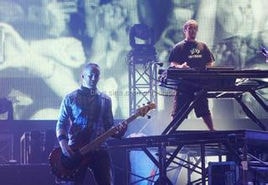 http://www.119127.cn/pics/star/pic/7f487e7916e58d8e3c769c4e8fbb5dbd.jpg
