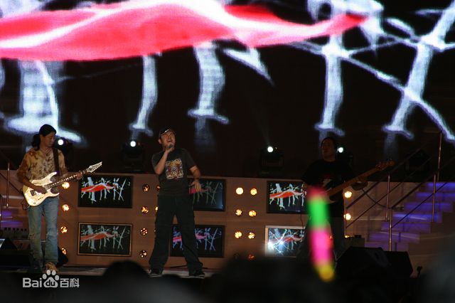 http://www.119127.cn/pics/star/pic/7fadaa1dc71a0fee52dccf2959bd768a.jpg