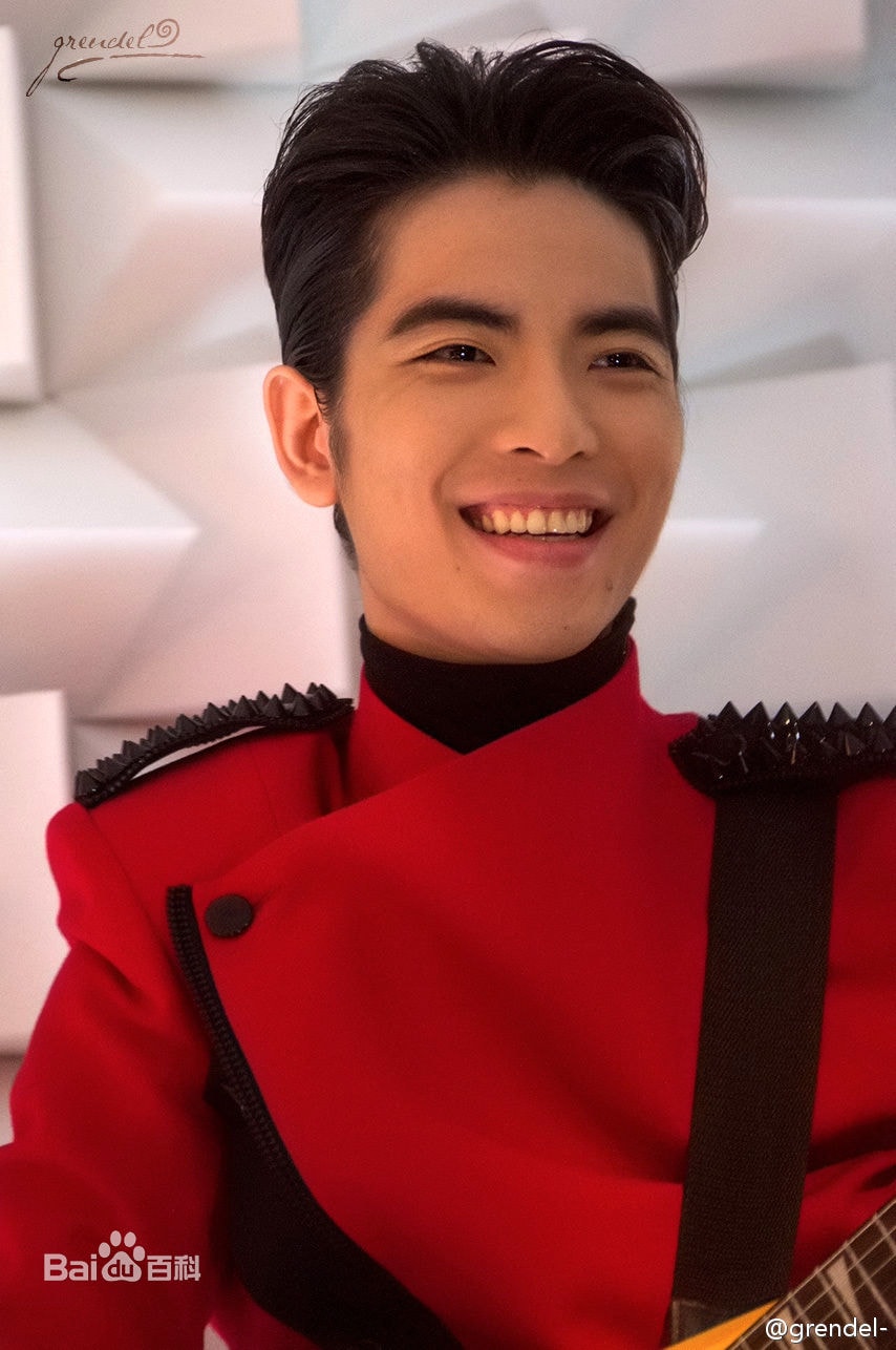 http://www.119127.cn/pics/star/pic/7fae779e2c85ed2b918b119b585dbf29.jpg