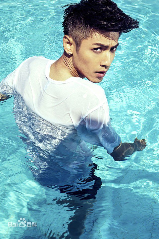 http://www.119127.cn/pics/star/pic/80134ce7f748cccfae4b887ae8d7bb23.jpg