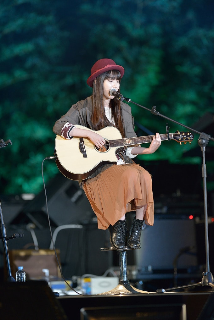 http://www.119127.cn/pics/star/pic/801f08eeb75dcf7cc22b84454b7b0caa.jpg