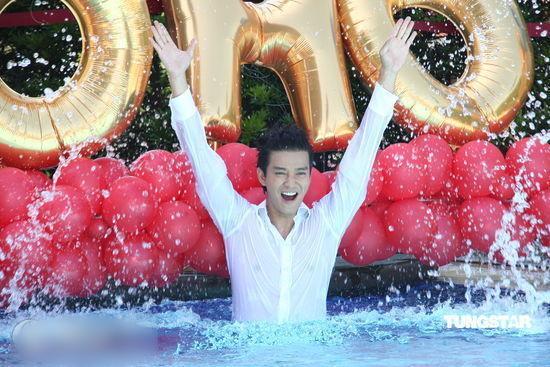 http://www.119127.cn/pics/star/pic/8061ca3d4dfa08a639462340cfbbbee6.jpg