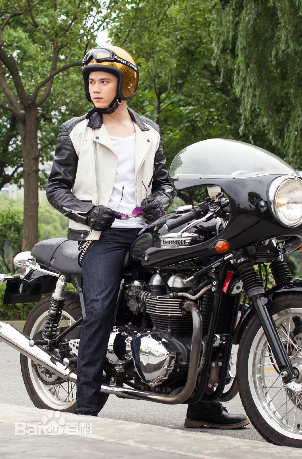 http://www.119127.cn/pics/star/pic/80dc8043ea5086954d65d030a2d45b06.jpg