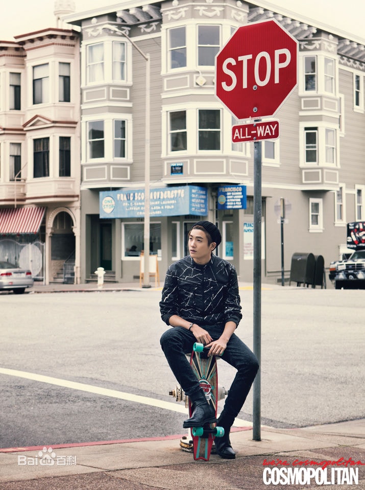 http://www.119127.cn/pics/star/pic/8102fabd6c971acdb95efc1fe5471dcb.jpg