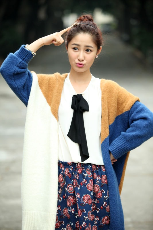 http://www.119127.cn/pics/star/pic/8253/6fb1aa55ec8360ab904b63f16caa.jpg