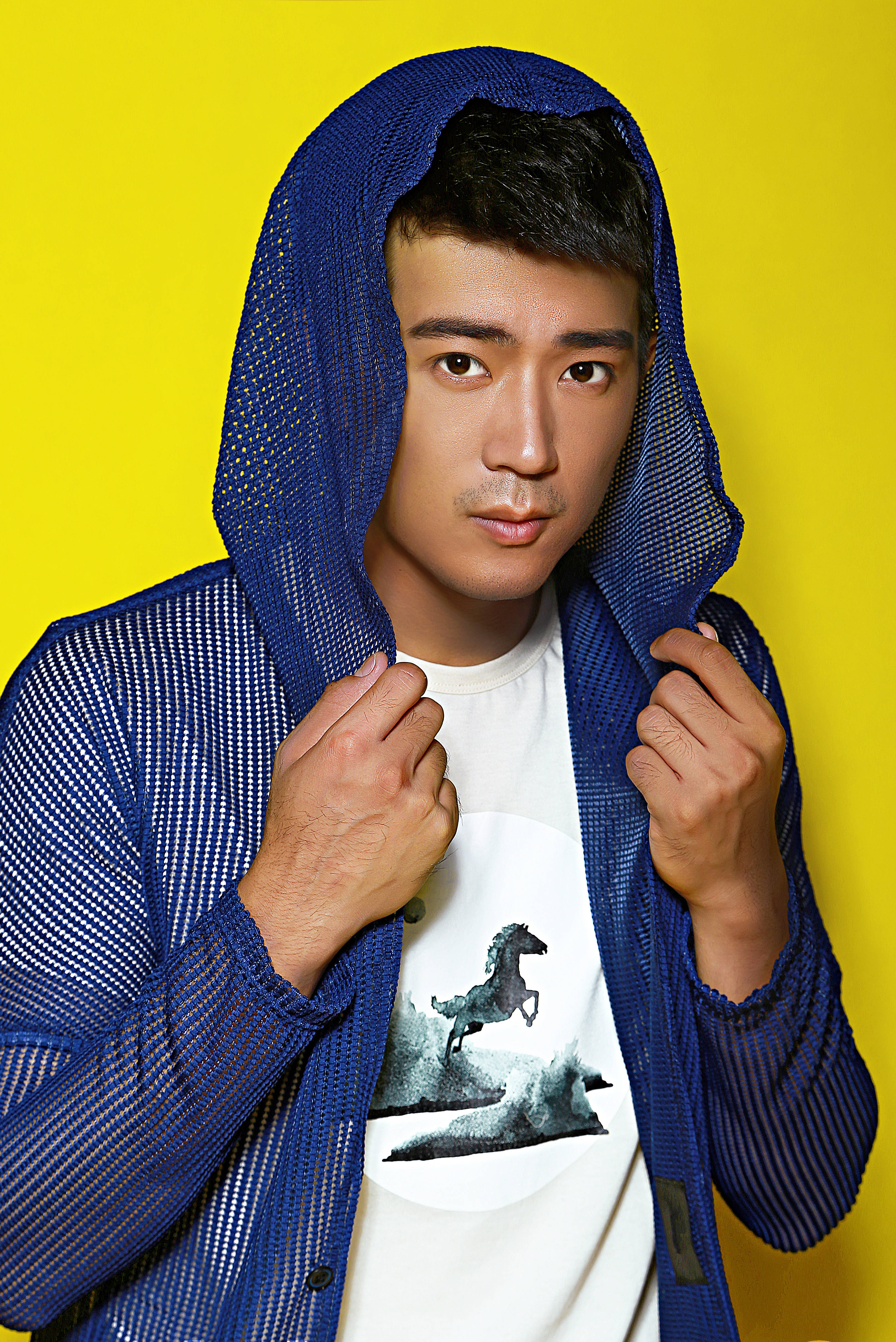 http://www.119127.cn/pics/star/pic/828d082d91a36a1e64572269667e319f.jpg
