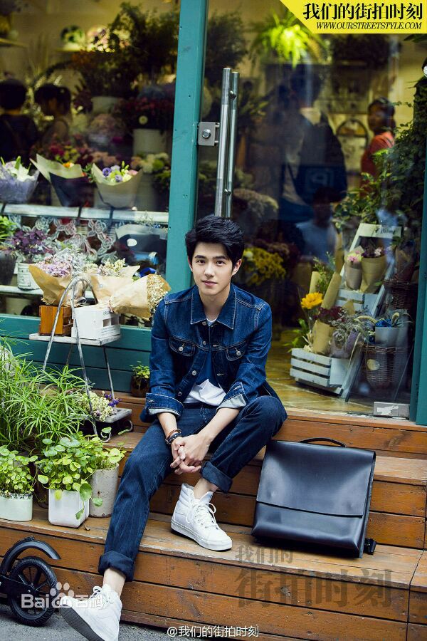 http://www.119127.cn/pics/star/pic/8355a540530e8b3a988f5e82933cc43a.jpg