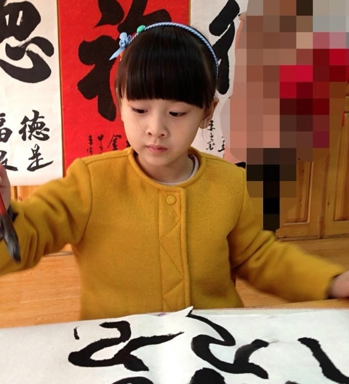 http://www.119127.cn/pics/star/pic/852afacc92a84a81b756392824f7390c.jpg