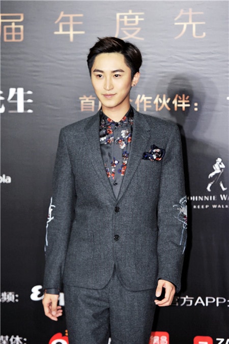 http://www.119127.cn/pics/star/pic/859a/22e61f8826fb8bc5093381f4e292.jpg