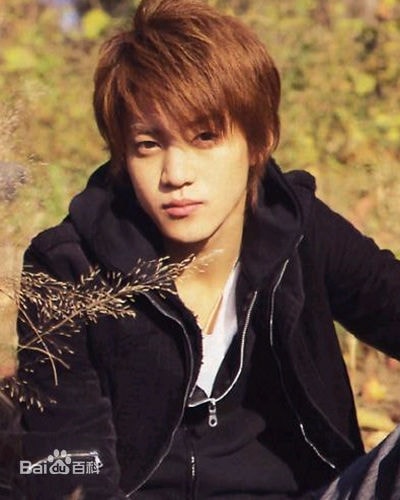 http://www.119127.cn/pics/star/pic/86cde1304d7865595c06018958de7dc7.jpg